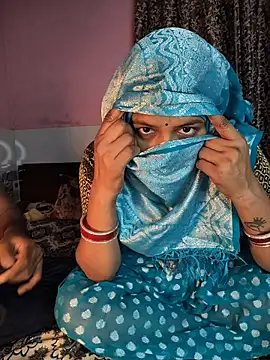 Shivani Mumbai85 online show from November 11, 2025, 5:35 pm