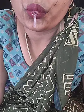 Shivani Mumbai85 online show from March 28, 2026, 5:34 pm