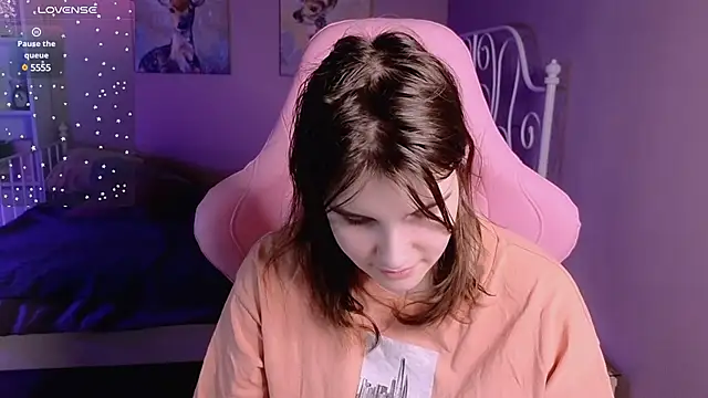 Ruyjin Choi online show from January 31, 2025, 10:52 am