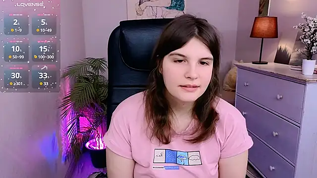 Ruyjin Choi online show from March 17, 2025, 10:38 am