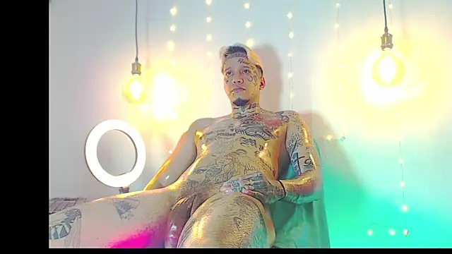 Snapshot of daimond_hope666 chatting on February 7, 2025, 3:45 am daimond hope666 online show from February 7, 2025, 3:45 am