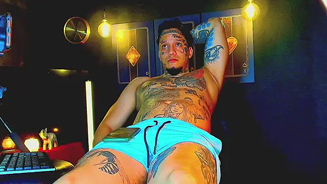 Snapshot of daimond_hope666 chatting on November 18, 2025, 8:35 pm daimond hope666 online show from November 18, 2025, 8:35 pm