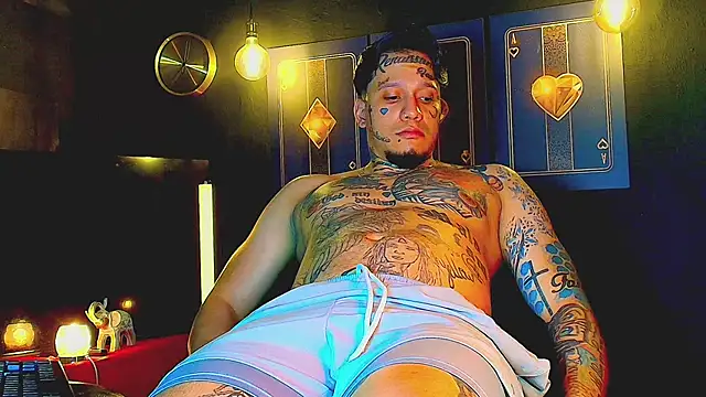 Snapshot of daimond_hope666 chatting on November 21, 2025, 8:40 pm daimond hope666 online show from November 21, 2025, 8:40 pm