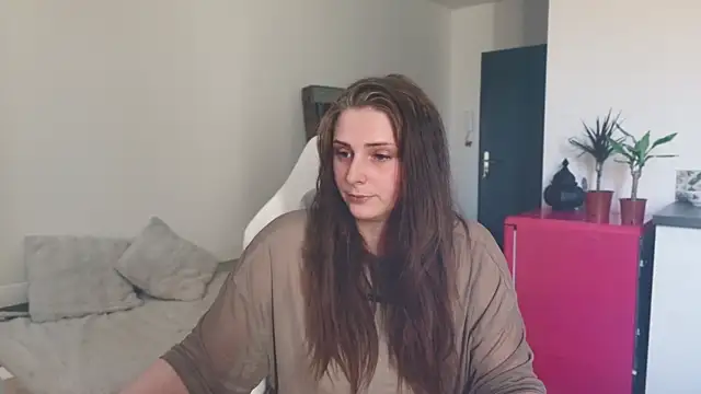 Snapshot of ce_leste__ chatting on March 19, 2026, 10:52 am ce leste online show from March 19, 2026, 10:52 am