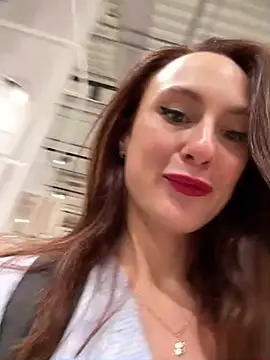 Dina Tease online show from December 19, 2024, 9:18 am