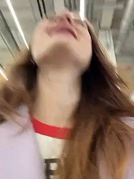 Dina Tease online show from September 30, 2025, 11:15 am