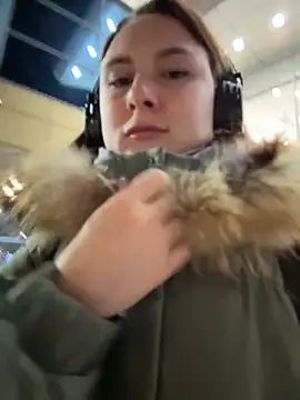 Snapshot of Dina_Tease chatting on January 5, 2026, 5:27 pm Dina Tease online show from January 5, 2026, 5:27 pm