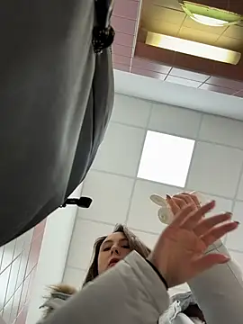 Snapshot of Dina_Tease chatting on February 11, 2026, 11:04 am Dina Tease online show from February 11, 2026, 11:04 am