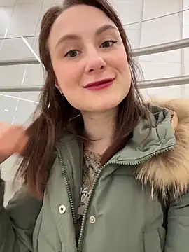 Snapshot of Dina_Tease chatting on February 25, 2026, 11:09 am Dina Tease online show from February 25, 2026, 11:09 am