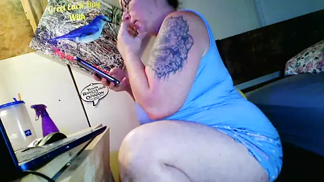 Snapshot of GraceHenderson chatting on November 24, 2025, 4:40 pm GraceHenderson online show from November 24, 2025, 4:40 pm