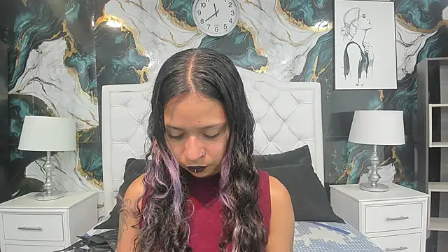 Snapshot of rave_connor chatting on November 21, 2025, 7:12 pm rave connor online show from November 21, 2025, 7:12 pm