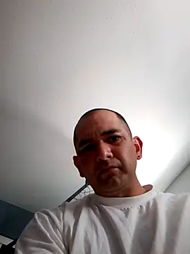 Snapshot of NewKing100 chatting on February 11, 2025, 4:56 pm NewKing100 online show from February 11, 2025, 4:56 pm