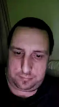 Snapshot of HE-M123 chatting on December 10, 2024, 1:43 am HE-M123 online show from December 10, 2024, 1:43 am