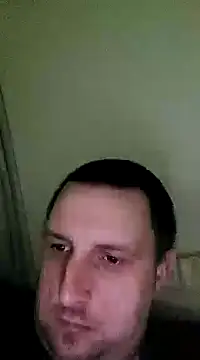 Snapshot of HE-M123 chatting on December 11, 2024, 12:02 am HE-M123 online show from December 11, 2024, 12:02 am