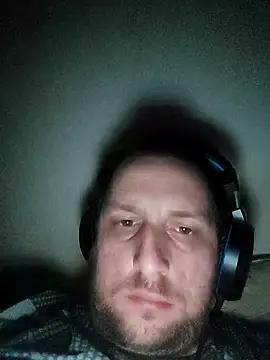 Snapshot of HE-M123 chatting on February 22, 2025, 3:12 am HE-M123 online show from February 22, 2025, 3:12 am