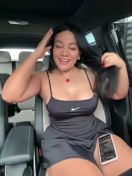 Abril10  online show from November 24, 2025, 5:01 pm