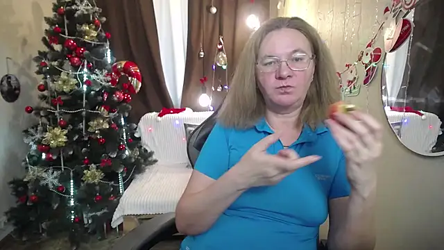 HolyMilfa online show from December 4, 2024, 10:35 am