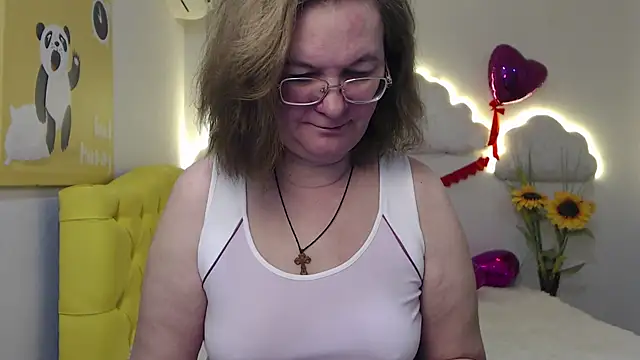 HolyMilfa online show from February 21, 2025, 7:45 am