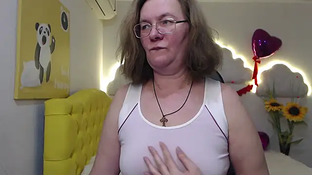 HolyMilfa online show from February 21, 2025, 2:06 pm