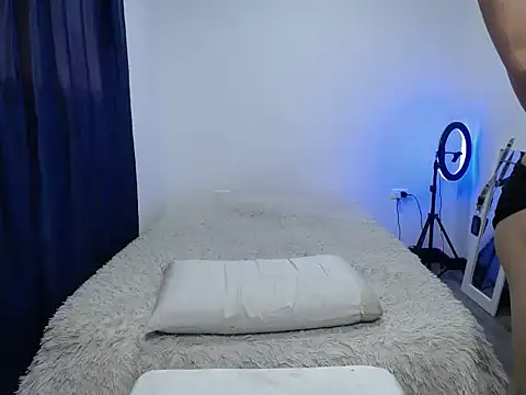 SWEET MIGUEL online show from October 8, 2025, 7:22 pm