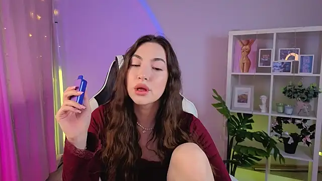 MelissaLovvv online show from May 28, 2026, 3:59 am