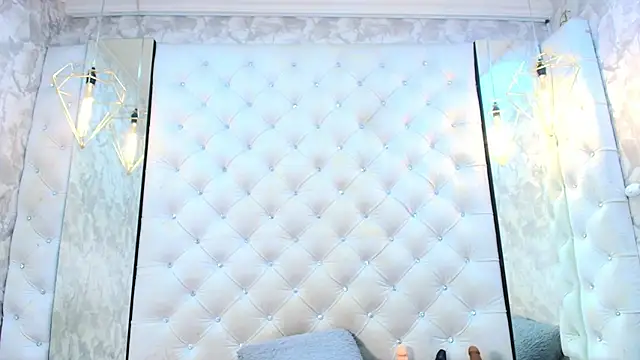 VALENTINA3x online show from March 11, 2026, 3:34 am