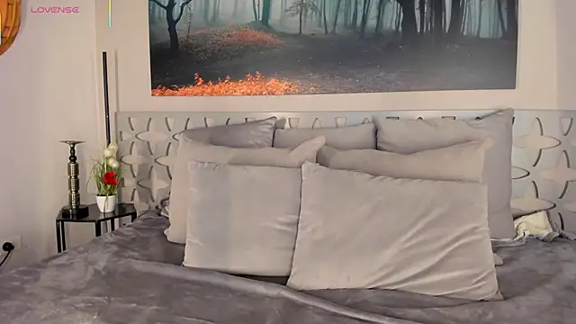 Snapshot of AriaFoster chatting on November 16, 2025, 4:18 am AriaFoster online show from November 16, 2025, 4:18 am