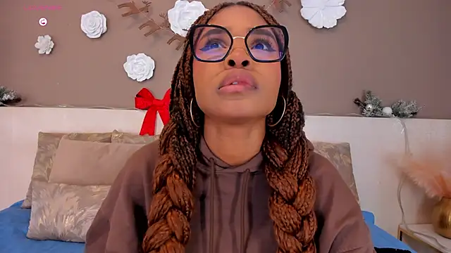 Snapshot of AriaFoster chatting on December 15, 2025, 3:44 am AriaFoster online show from December 15, 2025, 3:44 am