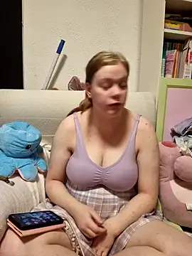 rose bunny online show from January 7, 2025, 9:57 pm