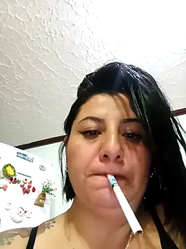 AngeleRoux online show from November 5, 2025, 4:01 am