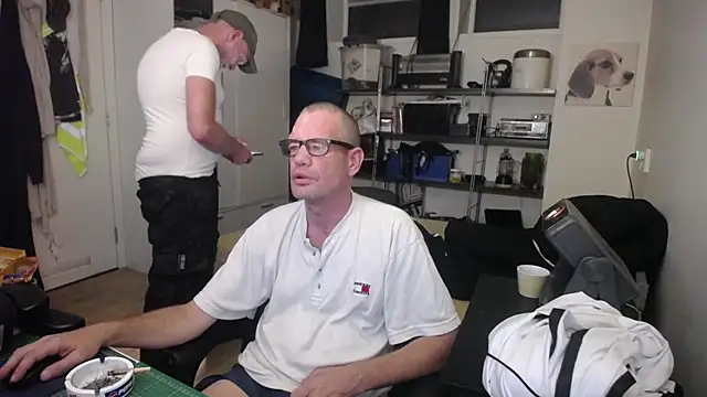 Maikel1981-NL online show from July 12, 2026, 9:17 pm