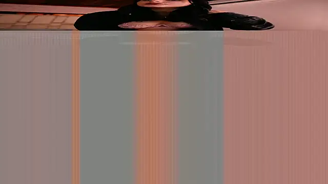Snapshot of Luu_Princess chatting on May 23, 2026, 7:51 pm Luu Princess online show from May 23, 2026, 7:51 pm