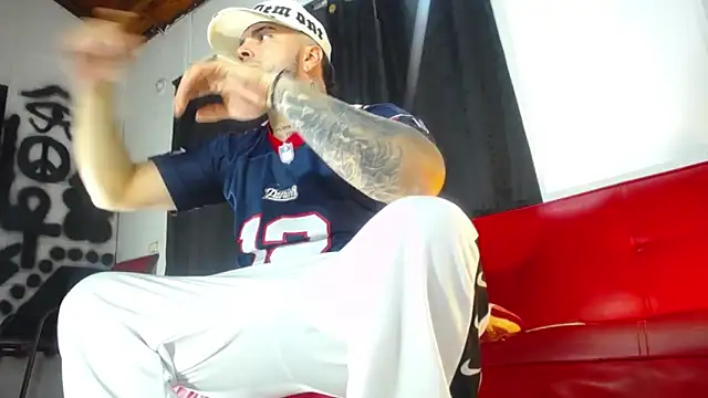 Dexter-T online show from December 9, 2024, 6:23 am