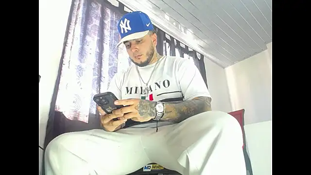 Dexter-T online show from October 9, 2025, 12:25 pm