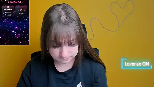 Evelina GG online show from December 22, 2025, 6:32 am