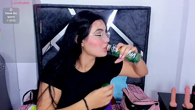 Dulce amg online show from January 11, 2026, 4:28 am