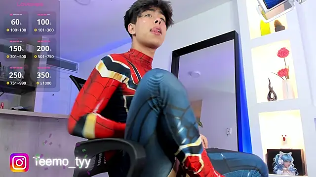 teemotwink online show from November 18, 2025, 10:03 pm