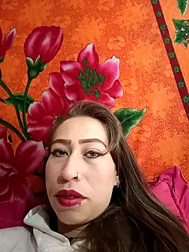 Snapshot of samy-blonde chatting on April 5, 2026, 4:26 pm samy-blonde online show from April 5, 2026, 4:26 pm