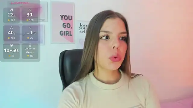 LanaJones  online show from January 14, 2026, 12:33 pm