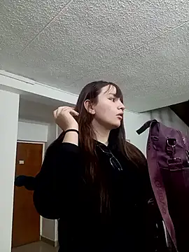 angel natural online show from October 9, 2025, 8:18 pm