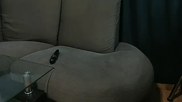 Snapshot of MiliExteraaa chatting on January 21, 2025, 11:24 pm MiliExteraaa online show from January 21, 2025, 11:24 pm