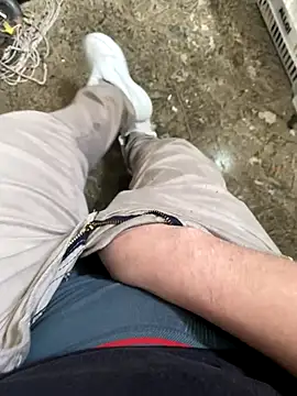 Snapshot of Hjsjsjsjjd chatting on September 24, 2025, 3:59 pm Hjsjsjsjjd online show from September 24, 2025, 3:59 pm