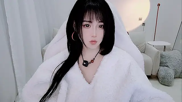 Snapshot of Vaness-a chatting on January 18, 2026, 5:28 pm Vaness-a online show from January 18, 2026, 5:28 pm