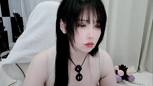 Vaness-a online show from June 1, 2026, 2:08 pm