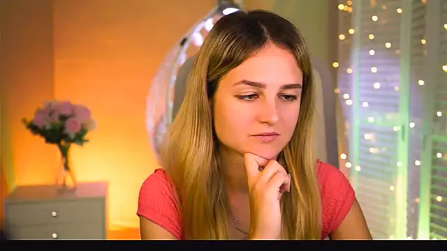 Snapshot of DeboraLarson chatting on July 11, 2026, 3:09 am DeboraLarson online show from July 11, 2026, 3:09 am