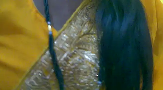 Snapshot of LOVE-SUSHILA chatting on February 1, 2025, 11:21 am LOVE-SUSHILA online show from February 1, 2025, 11:21 am