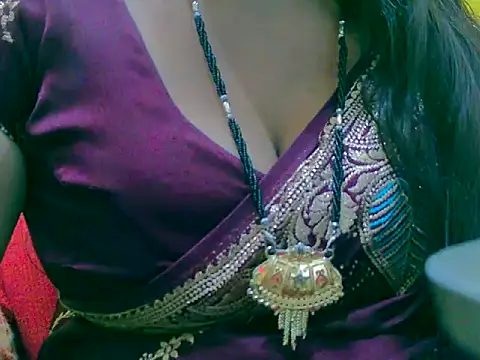 Snapshot of LOVE-SUSHILA chatting on March 10, 2025, 6:38 am LOVE-SUSHILA online show from March 10, 2025, 6:38 am