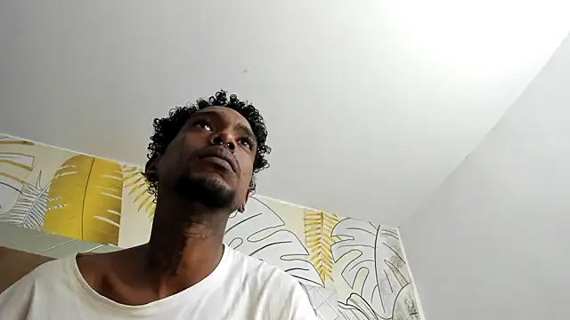 Snapshot of hot_ebanospicy chatting on January 28, 2025, 2:21 am hot ebanospicy online show from January 28, 2025, 2:21 am