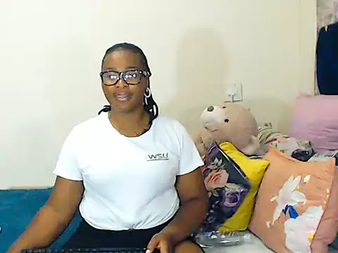 veronica1xxx online show from March 16, 2026, 9:30 pm