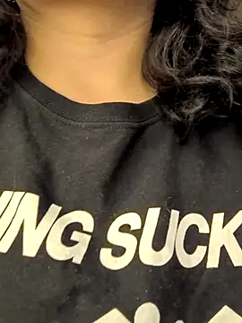 Kasandra02 online show from March 11, 2026, 4:07 am